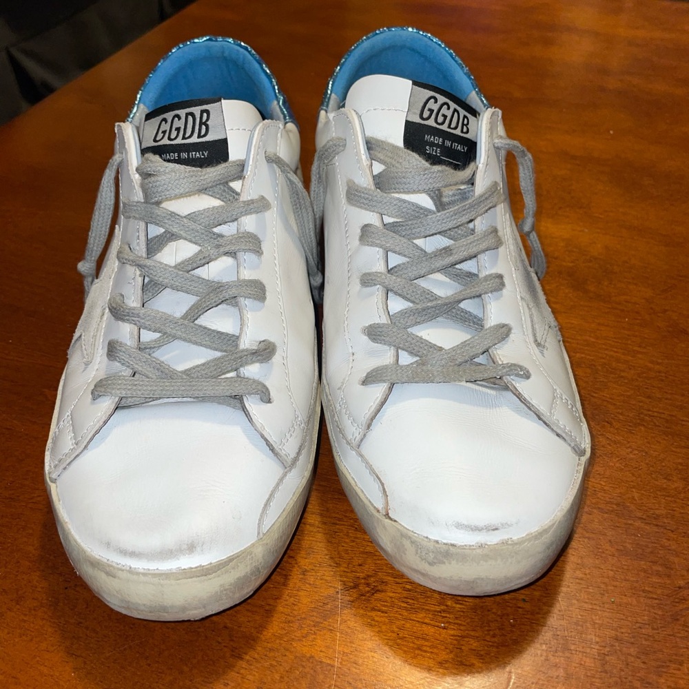 Size 40 golden goose super stars